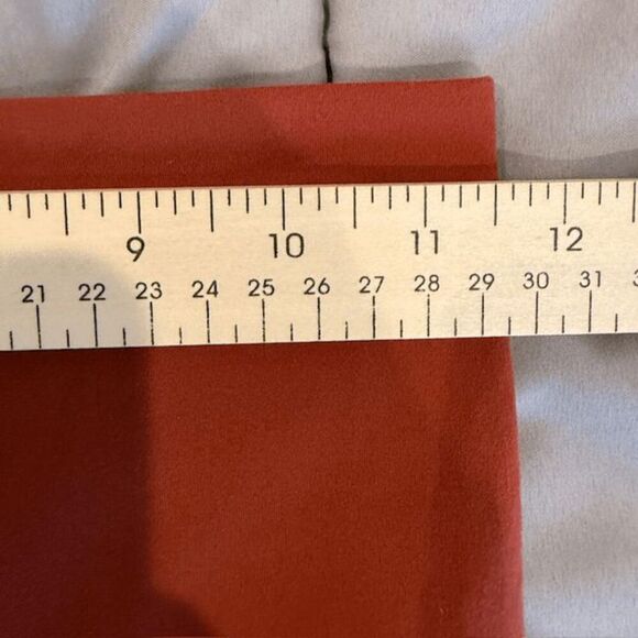 Athleta Twist Salutation Stash Pocket 7/8 Tight Yoga Pant Leggings Rust Size XS - Picture 9 of 13